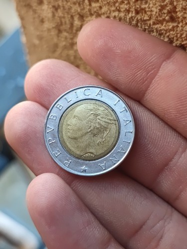 Moneta 500 lire - moneta,