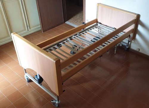 Letto elettrico per degenza
