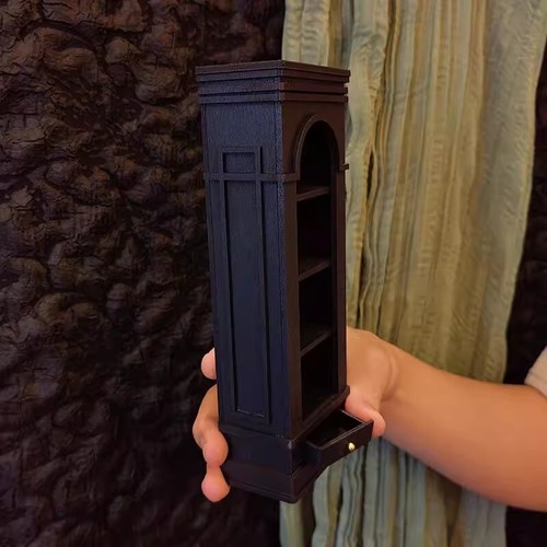 Vetrina mobile miniature casa