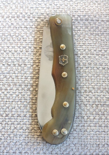 Vecchio coltellino svizzero - vecchio,
