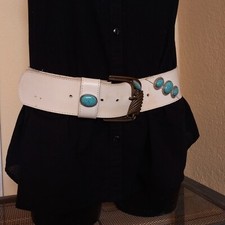 Cintura vintage bohemian  per fianchi bianca pelle e pietre sintetiche turchesi 