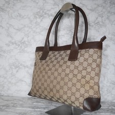 GUCCI Borsa a mano in pelle di