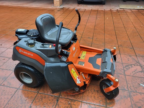 Trattorino rasaerba husqvarna - rasaerba,