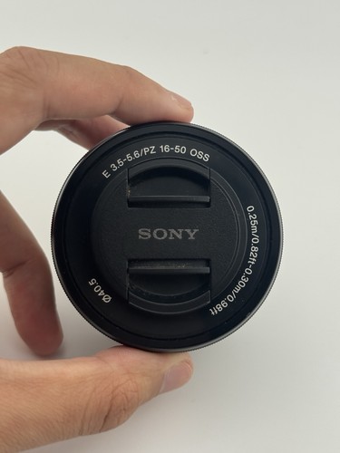Sony sel 5 - 16-50, f3.5-5.6