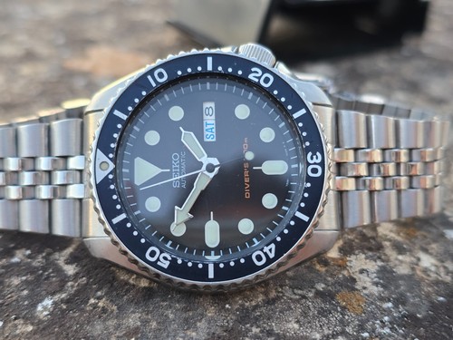 Seiko skx007 diver 200m - seiko,