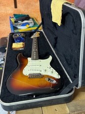 fender stratocaster usata made USA del '92. STUPENDA con custodia originale