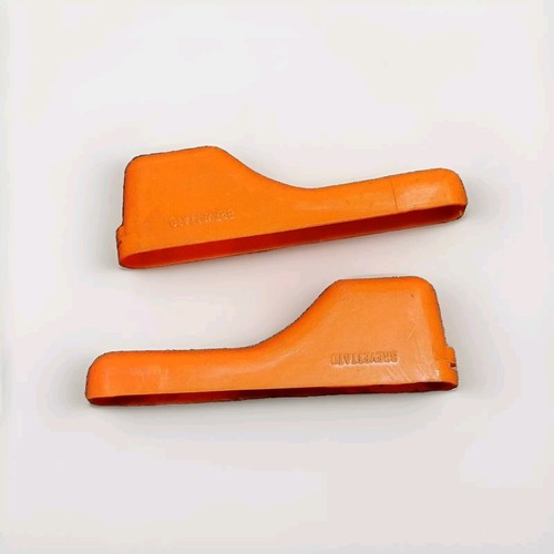 Coppia plastiche frecce - plastiche, a