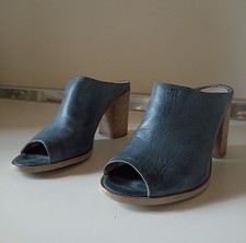 Sabot in pelle carta di zucchero, tacco 8 cm, n.37