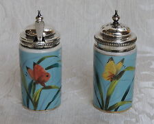 Movimento Estetico Set 2 Pezzi Condimenti Farfalla Dipinta a Mano c1870