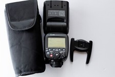 YONGNUO YN600EX-RT Flash