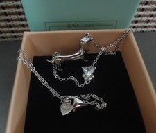 Collana donna ciondolo statua