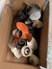 Elica. Lotto di più di 100 eliche per motori fuoribordo anni 70-80-90.