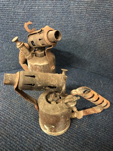 Set two vintage blowlamps - of,