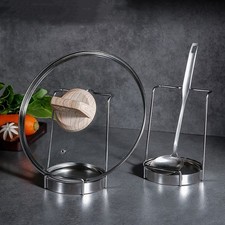 Comodo scaffale in acciaio