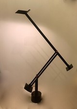 lampada da tavolo   Artemide tizio modello grande  vintage 1980