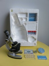 vecchio MICROSCOPIO GIOCATTOLO per ingrandire MICROSCOPE SET Edu Toys 100 750 di