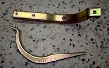 Pair lower bracket exhaust - lower,