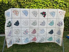 Trapunta coperta vintage fatta