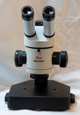 Leica WILD M3B STEREOMICROSCOPIO CON 10x OCULARI, SUPPORTO