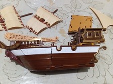 TOPOLINO GADGETS IL GALEONE DI