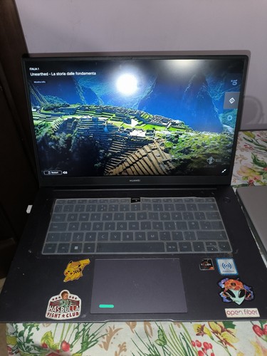 Huawei mate book - mate,