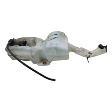 Bottiglia e motore lavatrice