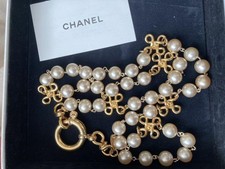 Collana lunga Chanel quattro