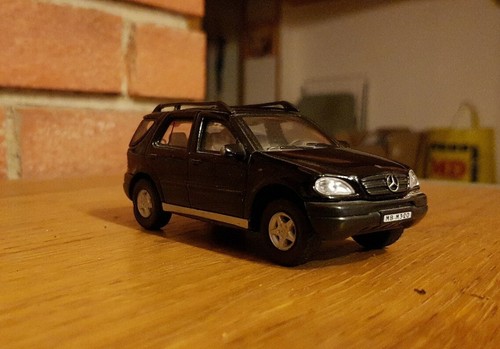 Modellino mercedes benz - benz, classe