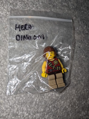 Lego dino hero minifig dino001 - hero,