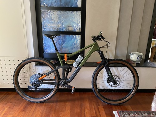 Cube stereo race - cube, 150