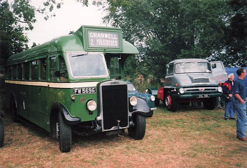 Vecchia foto autobus - vecchia, d'epoca