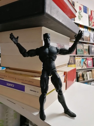 Action figure black panter - black,