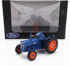 1/32 UNIVERSAL HOBBIES - FORDSON - SUPER DEXTA TRACTOR 1962 UH6273