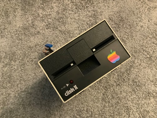 Apple floppy disk drive - ii,