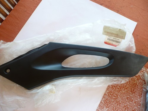Cache lateral droit moto - lateral,
