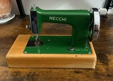 Macchina da Cucire Necchi Portatile Vintage - Made in Italy - Verde