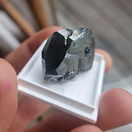Minerali thumbnail ematite - thumbnail,