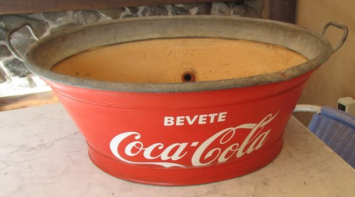 Primitiva ghiacciaia coca - ghiacciaia,