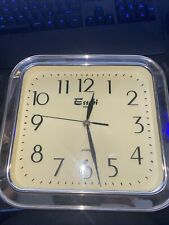 Orologio Da Parete Quadrato Quarzo Muro Essebi   BATTERIA NON INCLUSA.