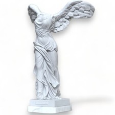 Nike Vittoria Alata Scultura