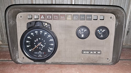 Quadro strumenti alfa romeo - quadro, 40