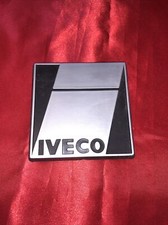 logo scritta anteriore