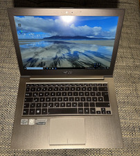 Asus Zenbook UX31A Ultrabook Intel i5 4 GB di RAM Win 10 Pro