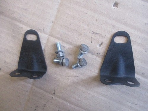 Pattes fixation selle vis - pattes,