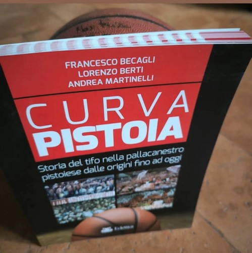 Curva pistoia storia del tifo - del,