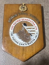 Crest Nave Corvetta Marina