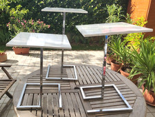 Set di 3 espositori bianchi per vetrina negozio in formica e acciaio regolabili