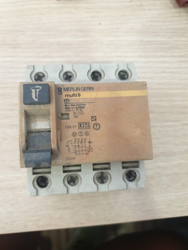 Merlin gerin multi - gerin, 23042