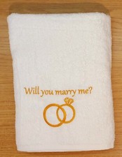  Asciugamani Ricamati