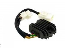 REGOLATORE DI TENSIONE